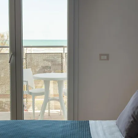 Hotel Souvenir 3*
